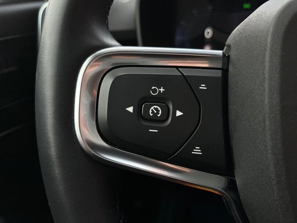 Volvo XC40 P6 ReCharge Ultimate 5d