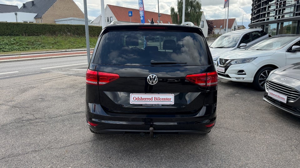 VW Touran 1,5 TSi 150 Highline DSG 7prs 5d