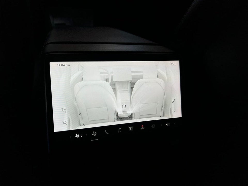 Tesla Model 3 RWD 4d