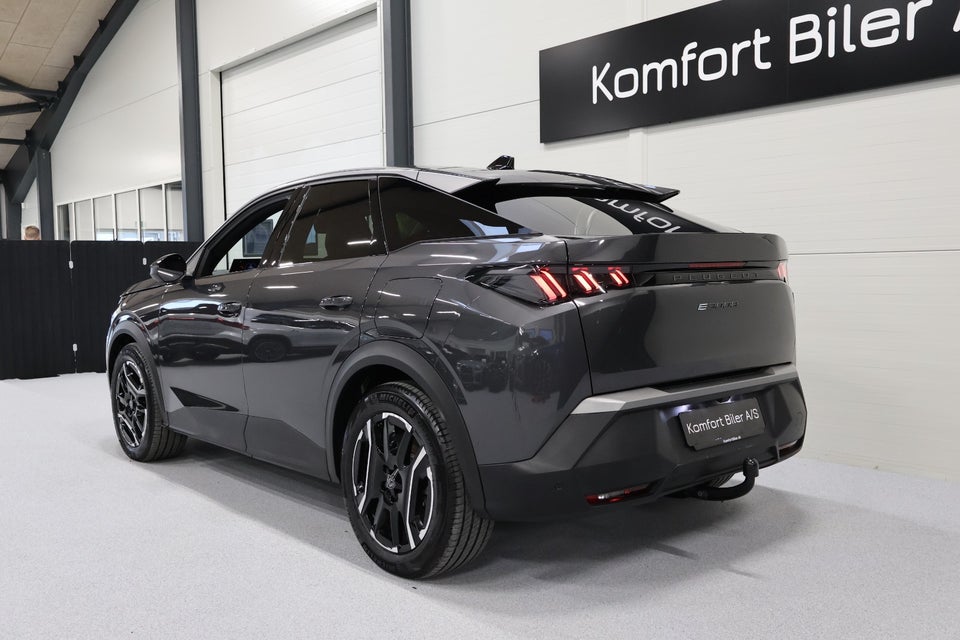 Peugeot e-3008 77 GT 5d