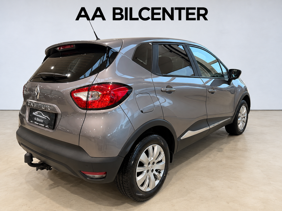 Renault Captur 1,2 TCe 120 Expression 5d