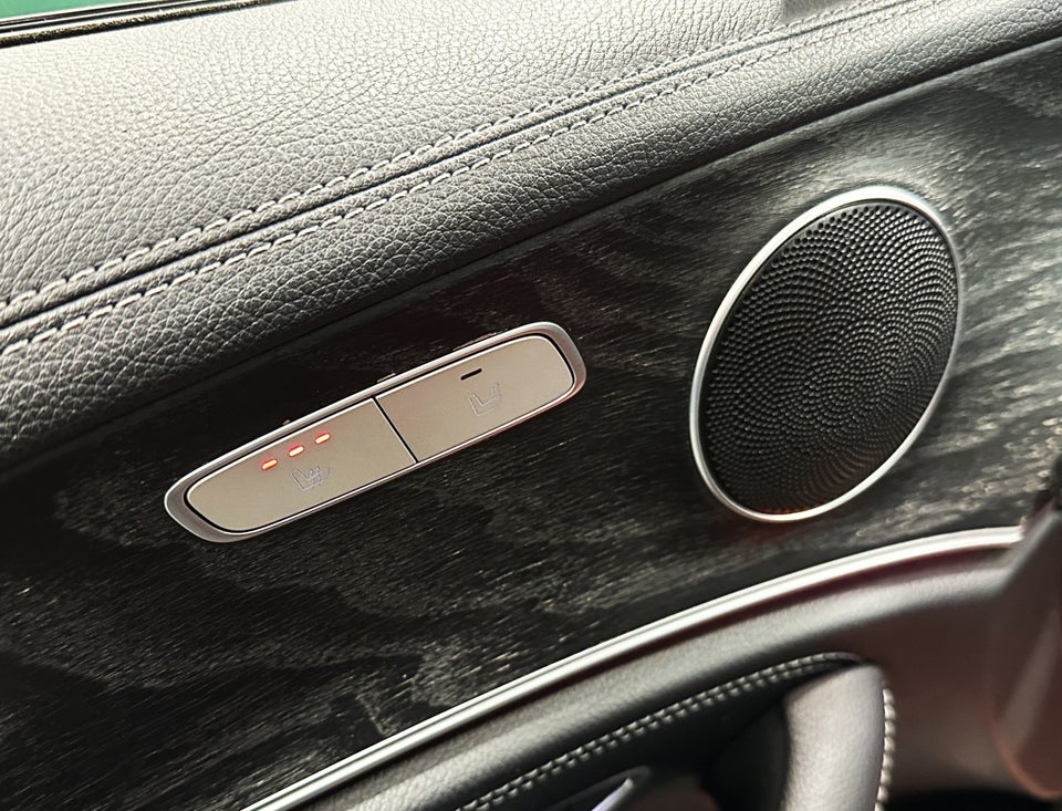 Mercedes E220 d 2,0 AMG Line stc. aut. 5d