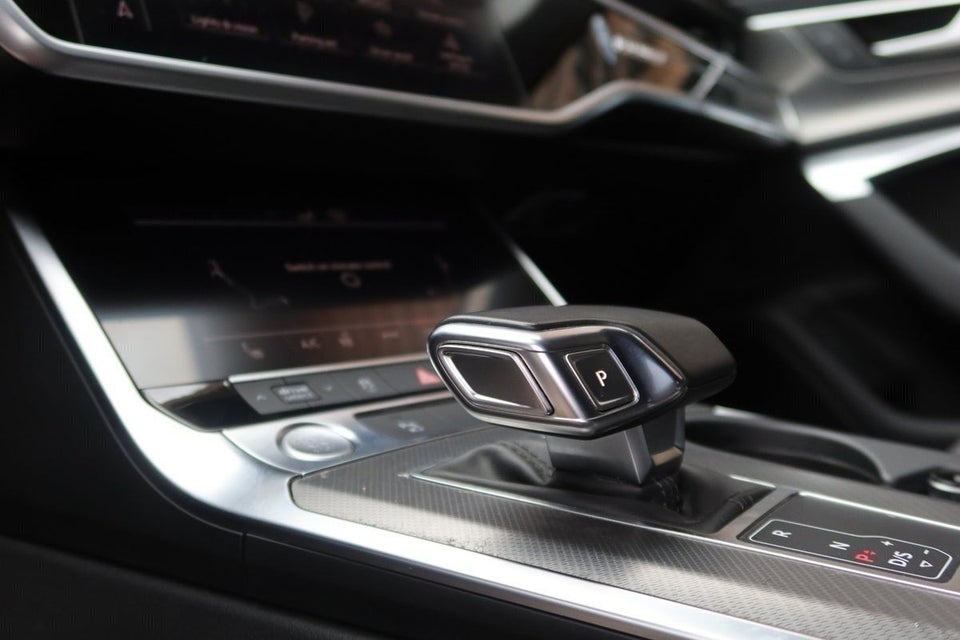 Audi A6 50 TFSi e Sport quattro S-tr. 4d