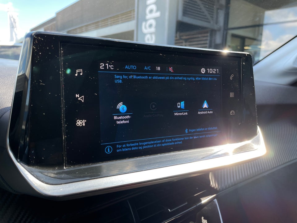 Peugeot 208 1,5 BlueHDi 100 Allure Sky 5d