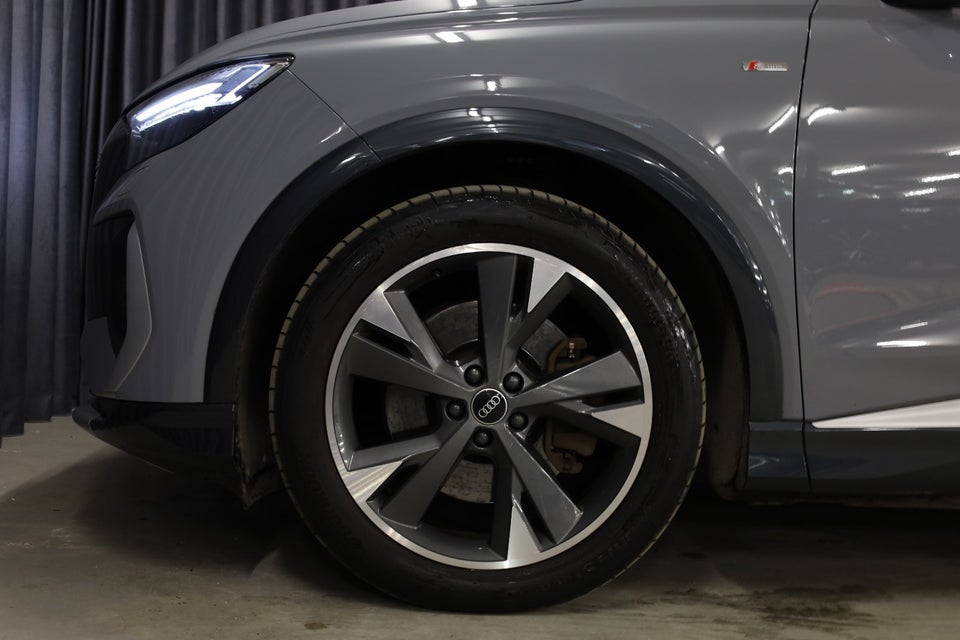 Audi Q4 e-tron 40 Attitude S-line 5d