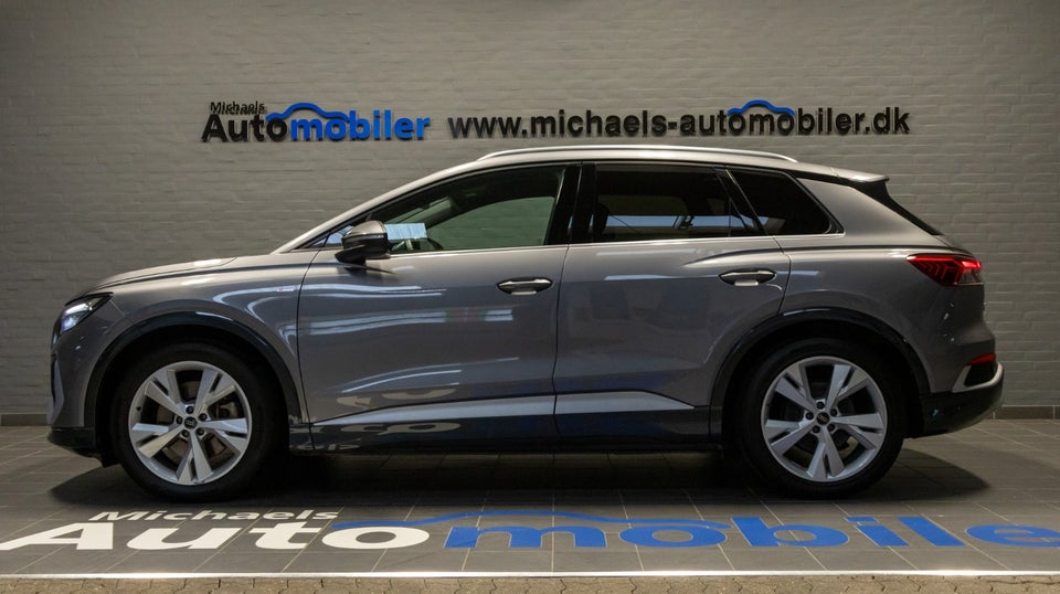 Audi Q4 e-tron 45 S-line 5d