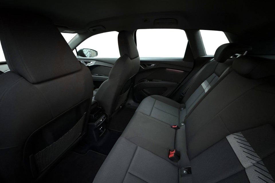 Audi Q4 e-tron 40 Attitude S-line 5d