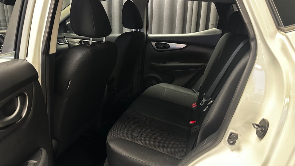 Nissan Qashqai 1,2 Dig-T 115 Visia 5d