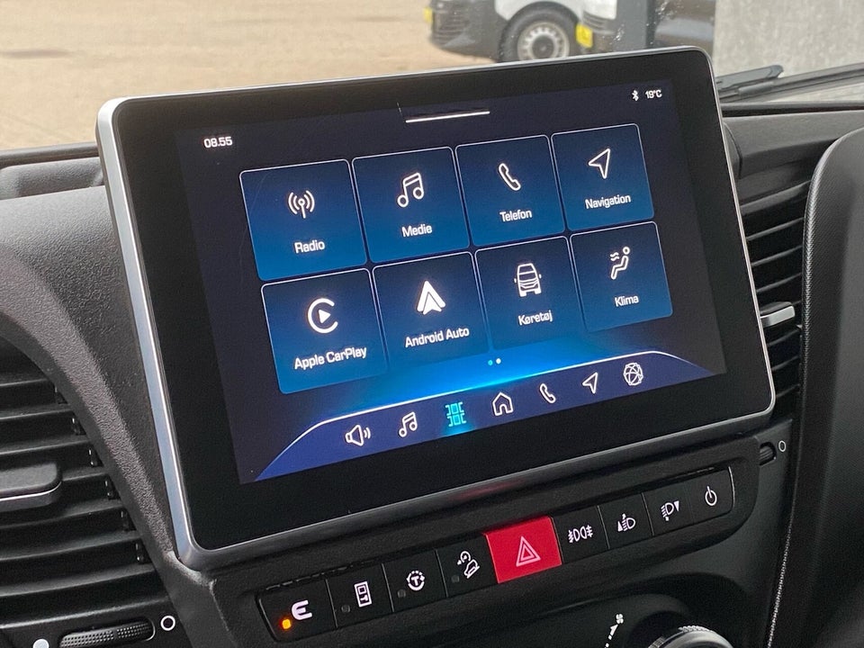Iveco Daily 3,0 35S18 9m³ Van AG8
