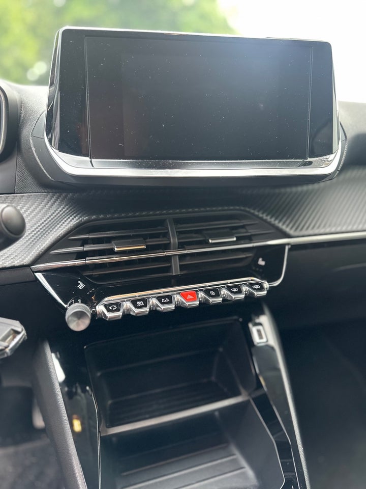 Peugeot 208 1,2 PureTech 75 Active Edition 5d