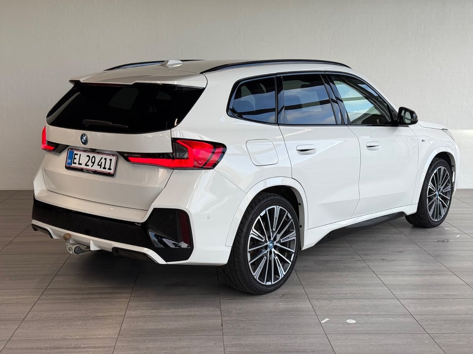 BMW iX1 xDrive30 Charged M-Sport 5d