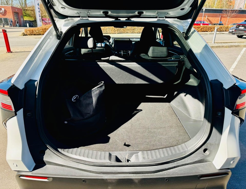Toyota bZ4X Active 5d