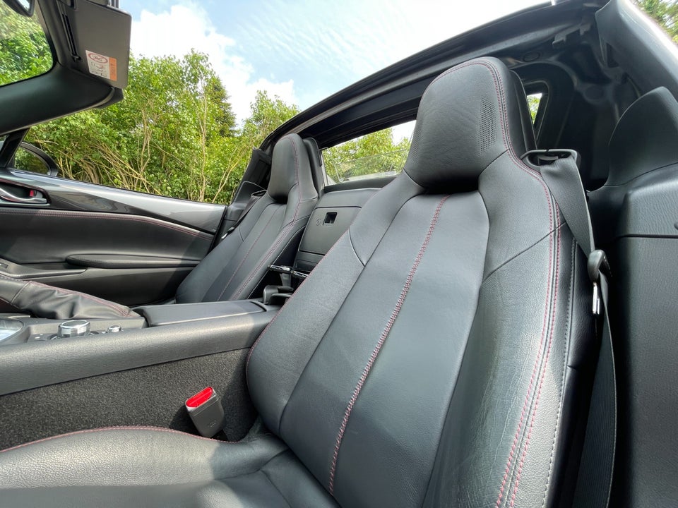 Mazda MX-5 1,5 SkyActiv-G 131 RF Edition 2d