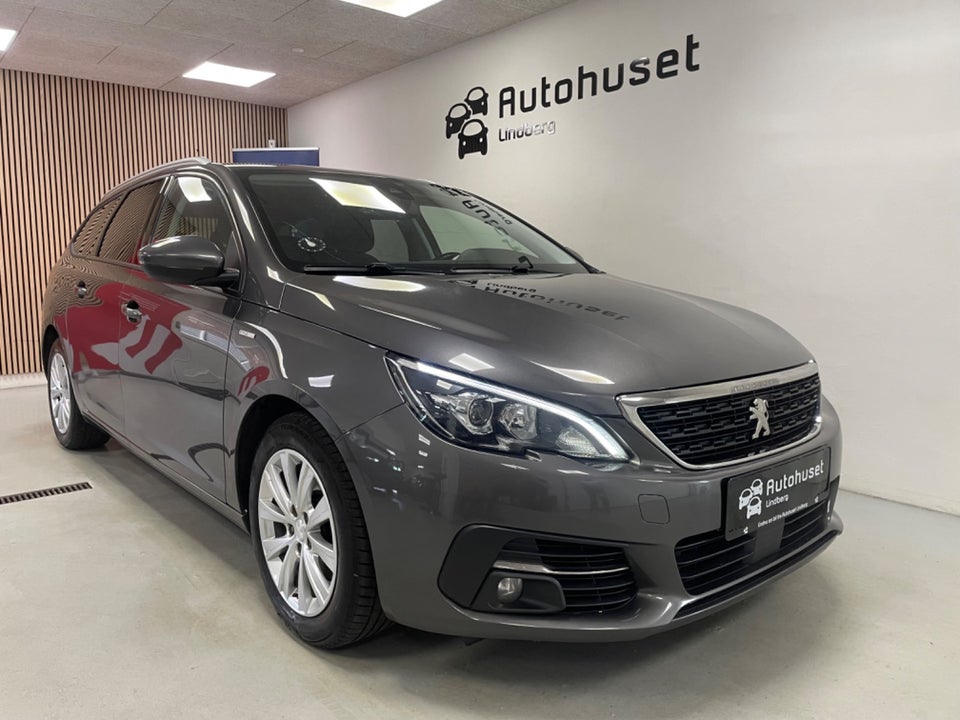 Peugeot 308 1,5 BlueHDi 130 Allure+ SW 5d