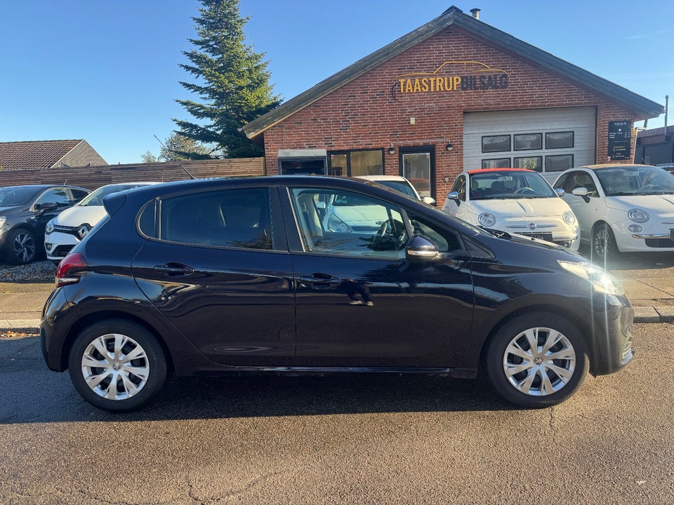 Peugeot 208 1,6 BlueHDi 100 Active 5d