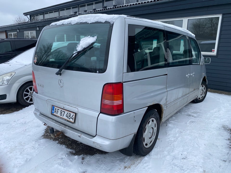 Mercedes V230 2,3 aut. 4d