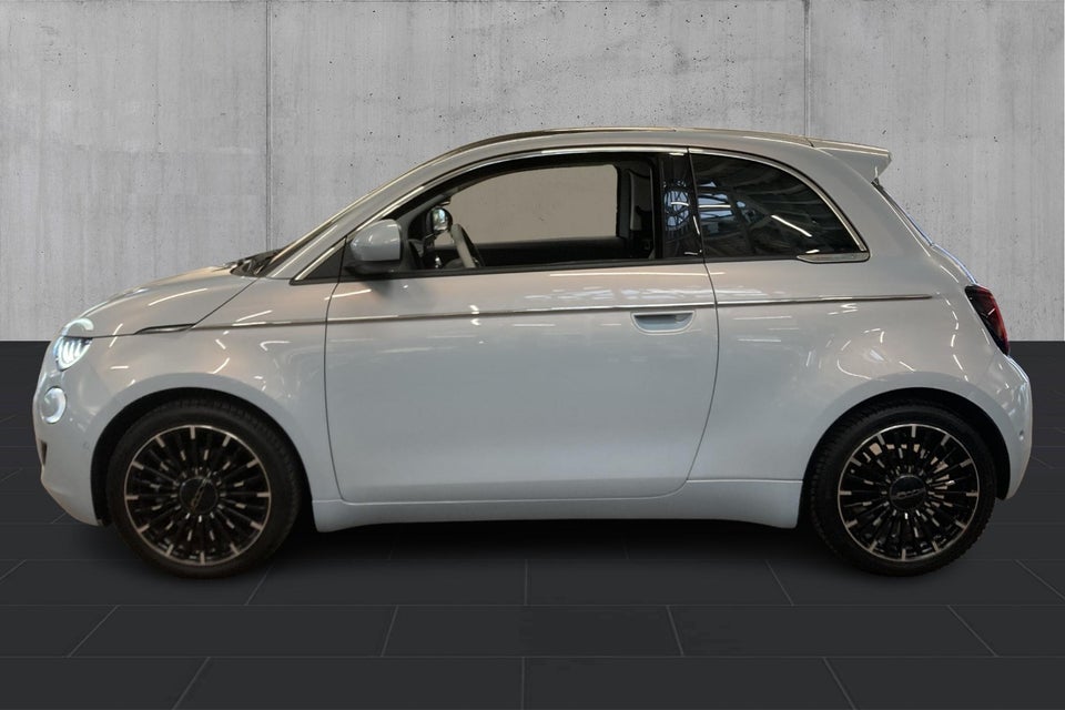 Fiat 500e 42 la Prima by Bocelli 3d