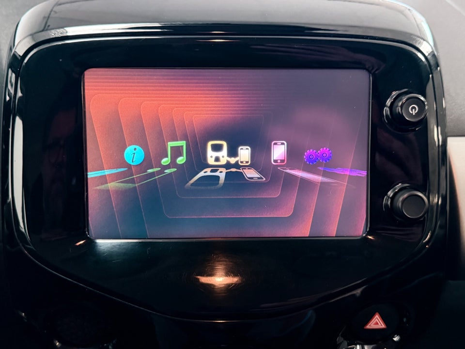 Peugeot 108 1,0 e-VTi 69 Edition 5d