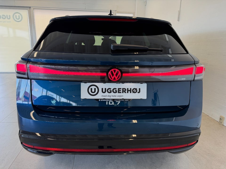 VW ID.7 77 Pro Tourer 5d
