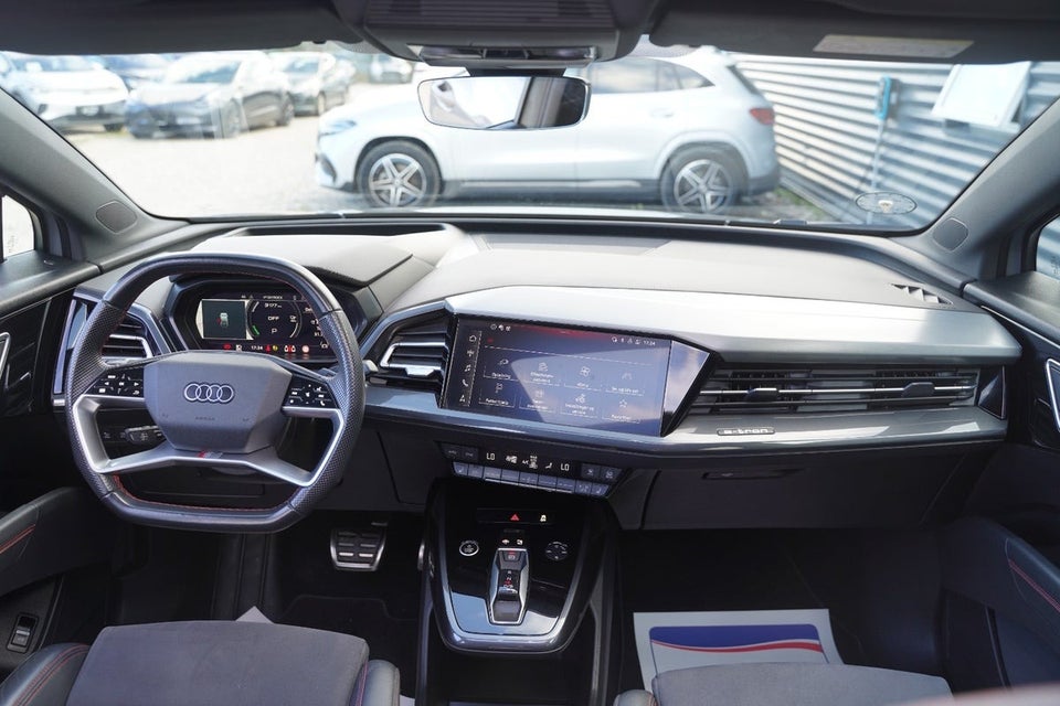 Audi Q4 e-tron 40 Attitude S-line 5d
