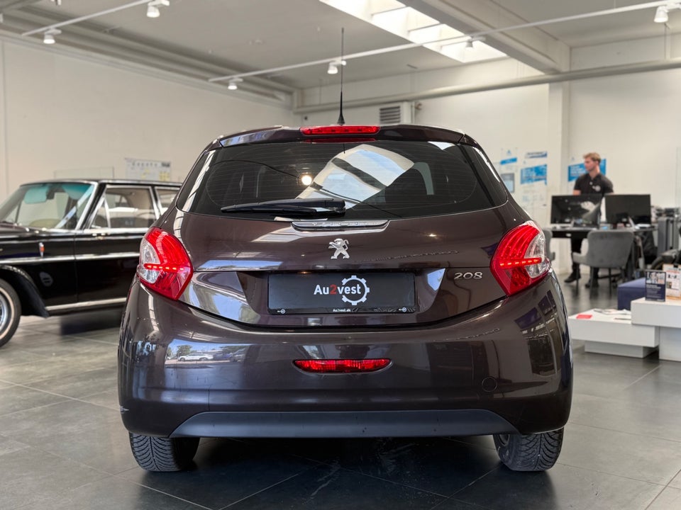 Peugeot 208 1,2 VTi Active 5d