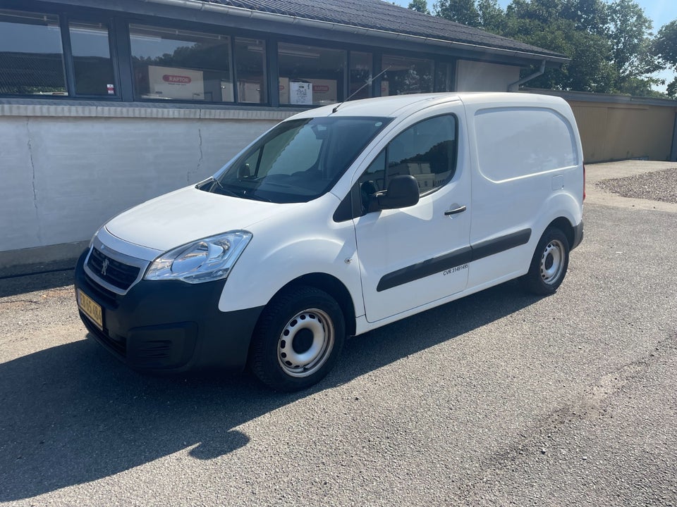 Peugeot Partner 1,6 BlueHDi 100 L1 Flex Van 5d