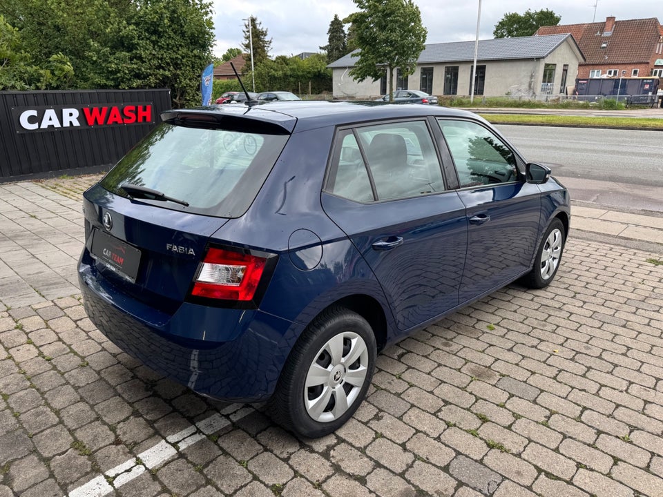 Skoda Fabia 1,2 TSi 110 Active DSG 5d