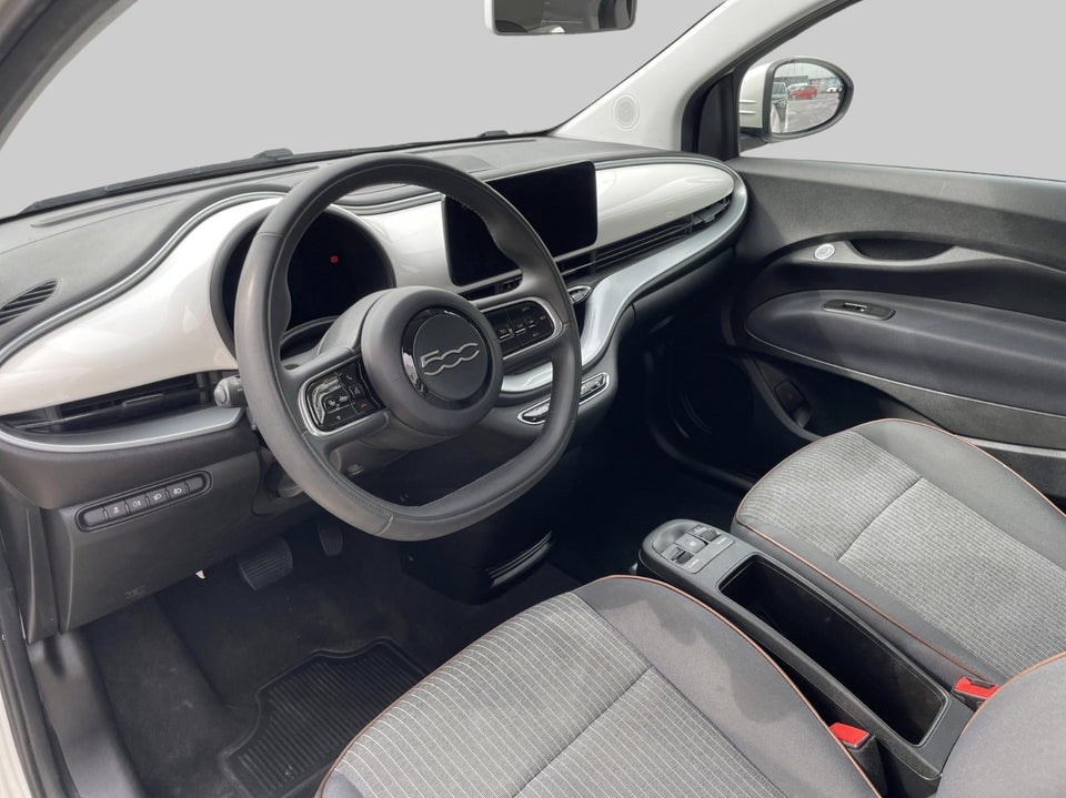 Fiat 500e 42 Icon 3d