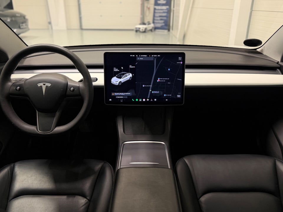 Tesla Model 3 Long Range AWD 4d