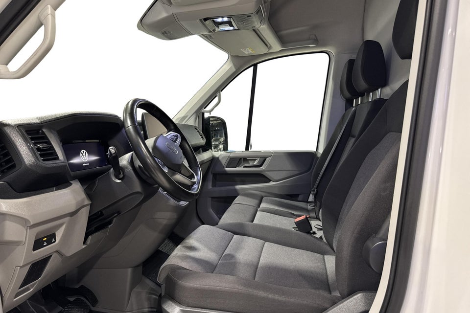 VW Crafter 35 2,0 TDi 177 Kassevogn L3H3 aut.