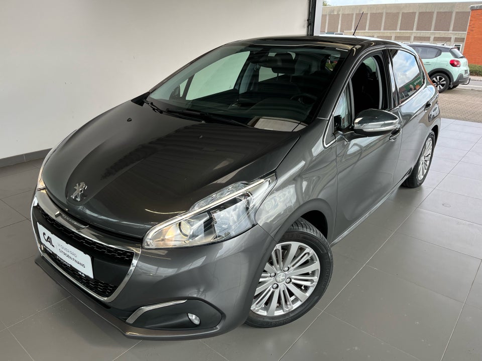 Peugeot 208 1,5 BlueHDi 100 Prestige Sky 5d