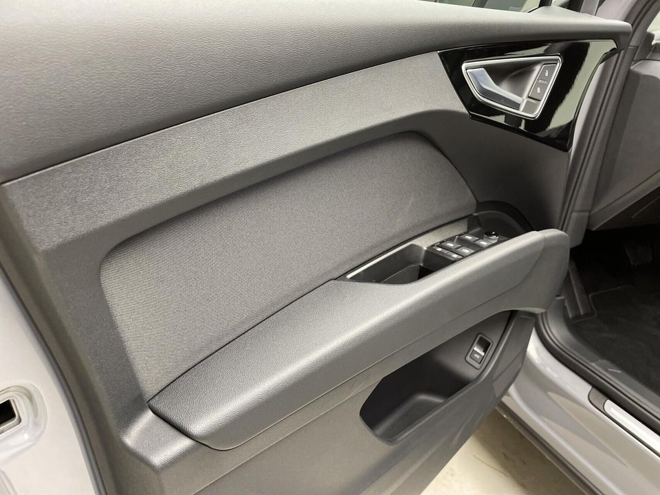 Audi Q4 e-tron 45 Progress quattro 5d