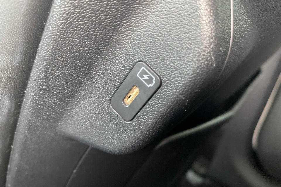 Kia Niro 64 EV Premium 5d
