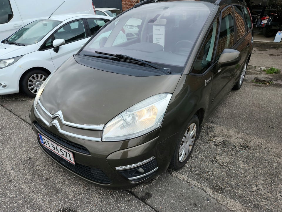 Citroën Grand C4 Picasso 1,6 e-HDi 112 Exclusive E6G 7prs 5d