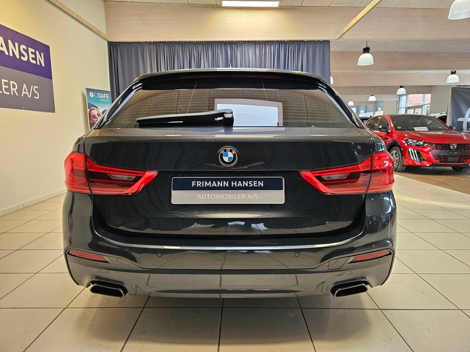 BMW 520d 2,0 Touring Connected aut. 5d