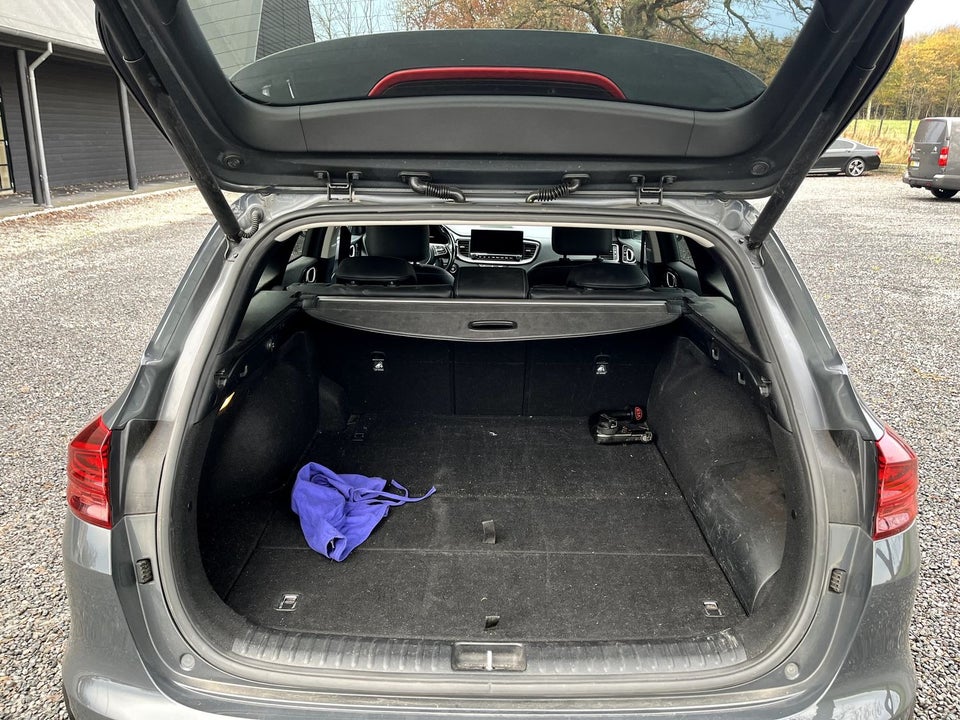 Kia Ceed 1,6 PHEV Upgrade+ SW DCT 5d