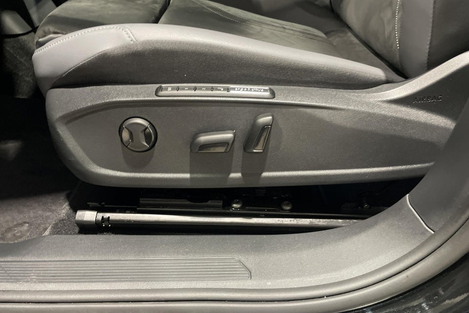 VW ID.4 77 Style 5d