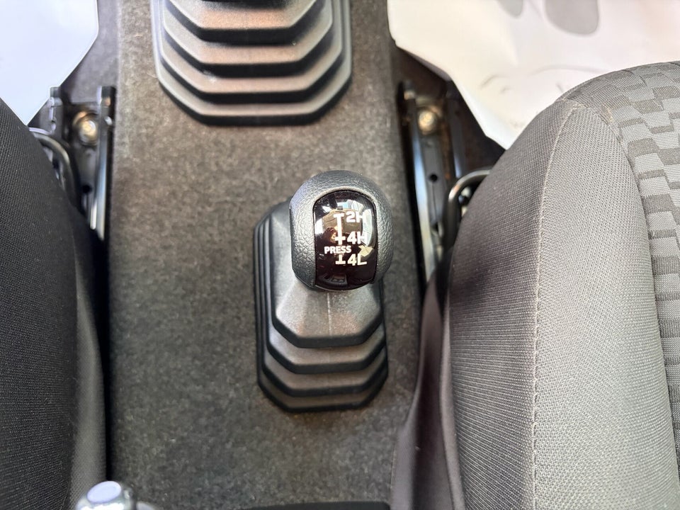 Suzuki Jimny 1,5 Active AllGrip Van 3d