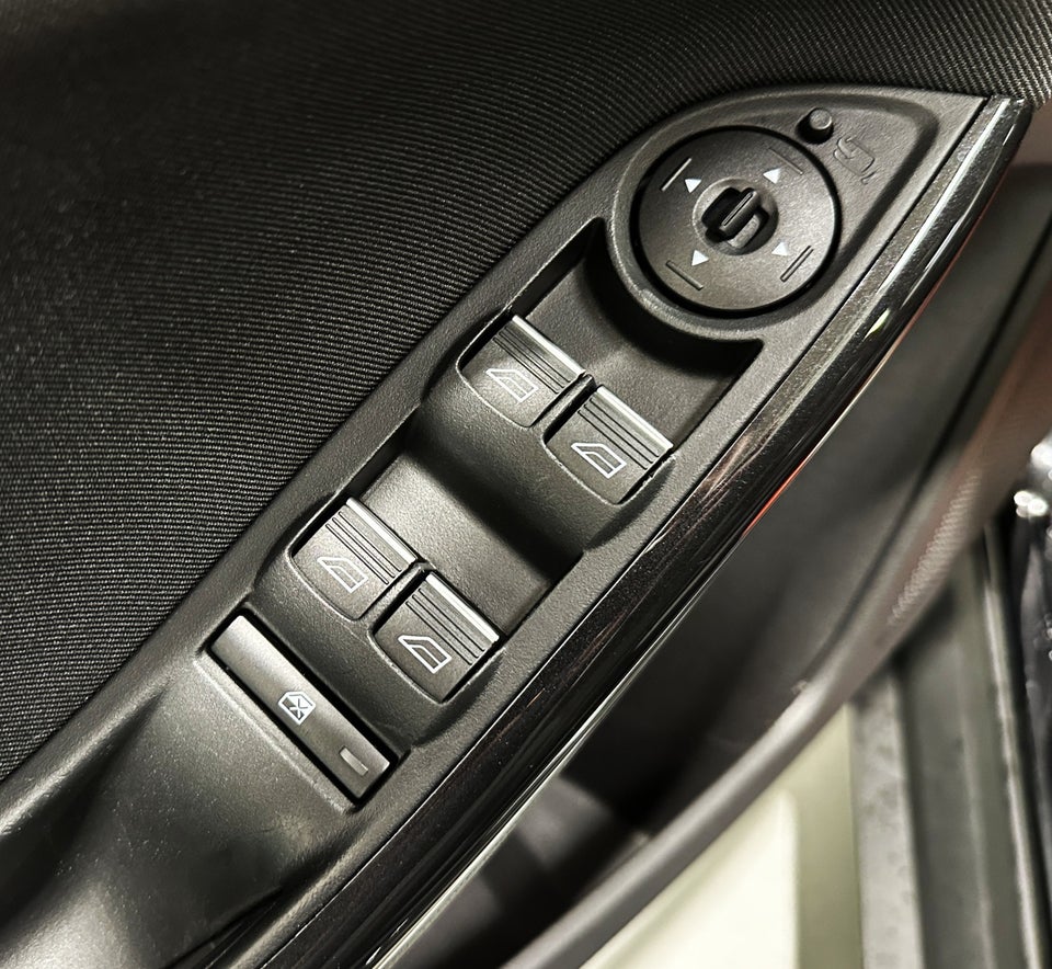 Ford Focus 1,5 SCTi 150 Titanium stc. 5d