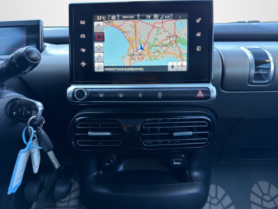 Citroën C4 Cactus 1,2 PureTech 110 Shine 5d