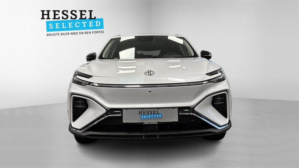 MG Marvel R Luxury 5d