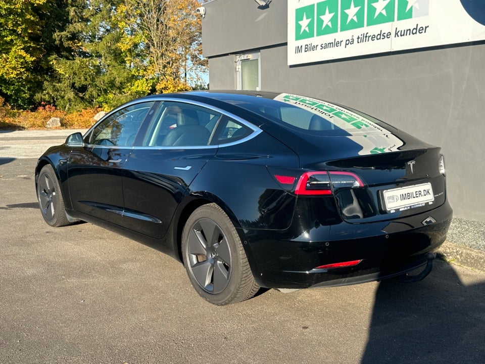 Tesla Model 3 Long Range AWD 4d