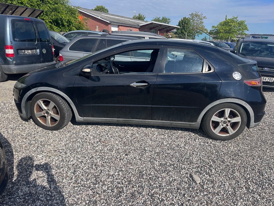 Honda Civic 1,8 Comfort 5d
