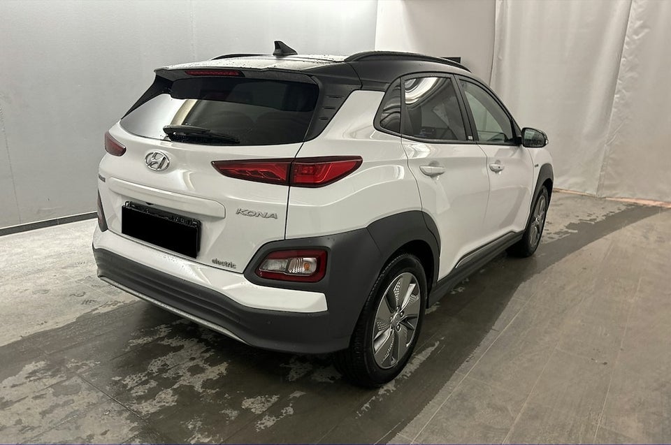 Hyundai Kona 64 EV Premium 5d