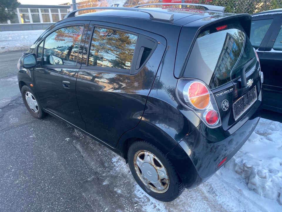 Chevrolet Spark 1,0 LS 5d