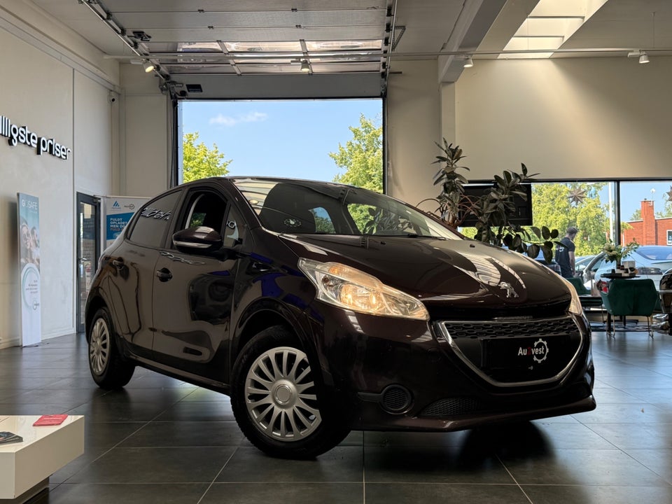 Peugeot 208 1,2 VTi Active 5d