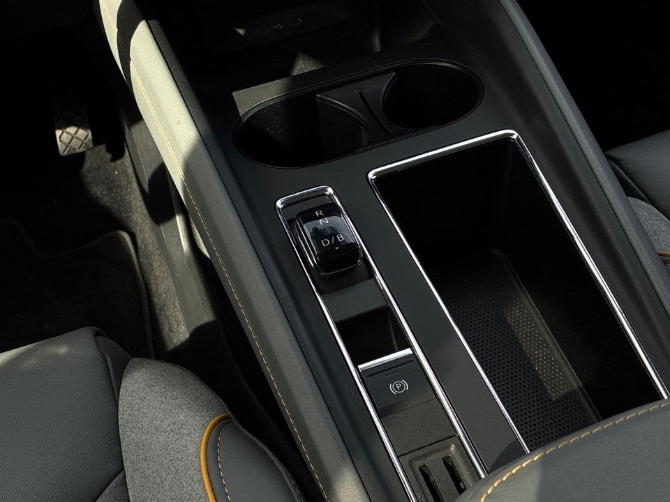 Skoda Enyaq 60 iV Lounge 5d