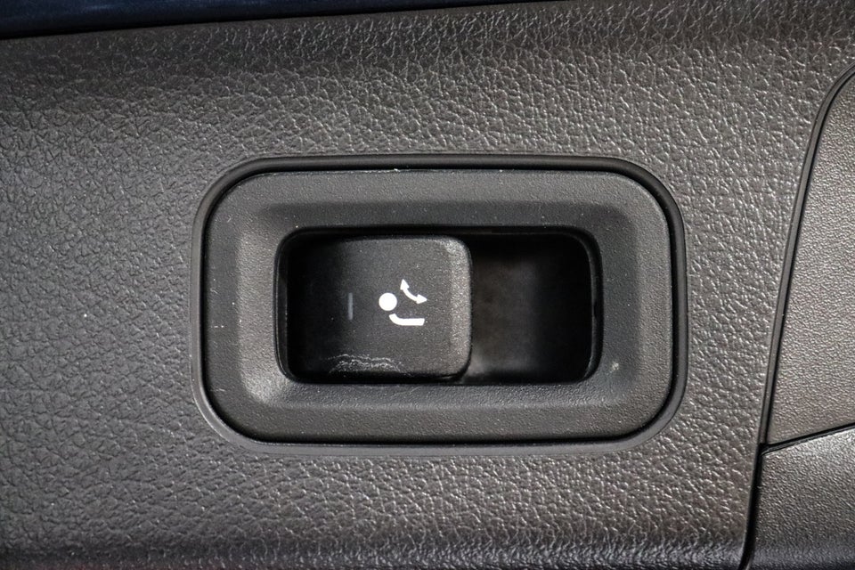 Mercedes GLA250 e 1,3 Progressive aut. 5d