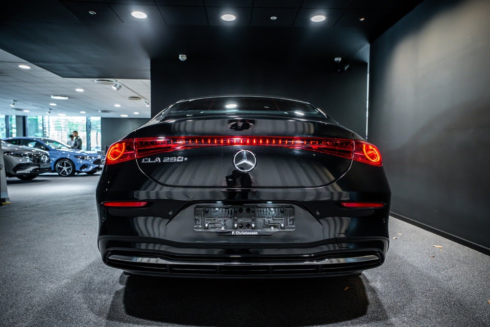 Mercedes CLA250+ electric Progressive Advance Plus 4d