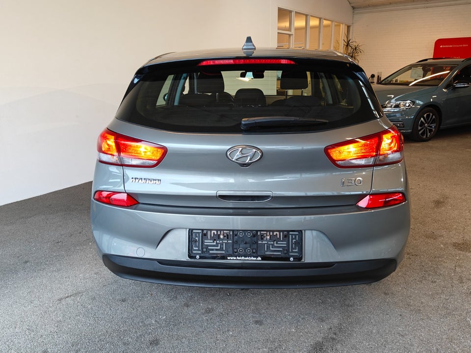 Hyundai i30 1,0 T-GDi Life 5d